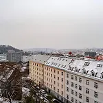 Apartmán Blueground Vinohrady Pool Nr Riegrovy Sady Prg-85 *
