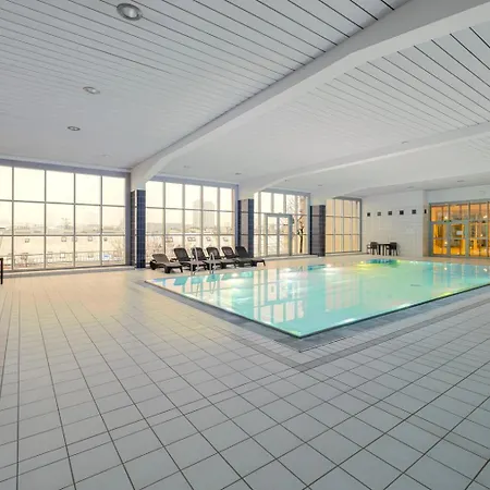 Blueground Vinohrady Pool Nr Riegrovy Sady Prg-85 아파트